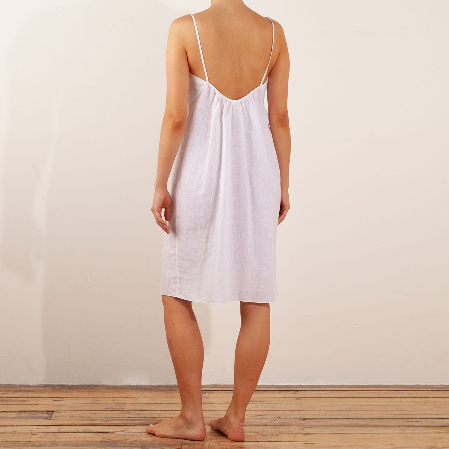 FRONT TIE NIGHTSLIP, 100% IRISH LINEN, WHITE, 21-23-131B